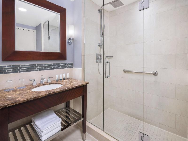 The Westin Washington National Harbor image