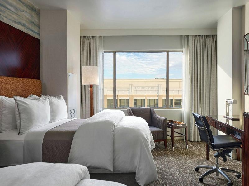 The Westin Washington National Harbor image