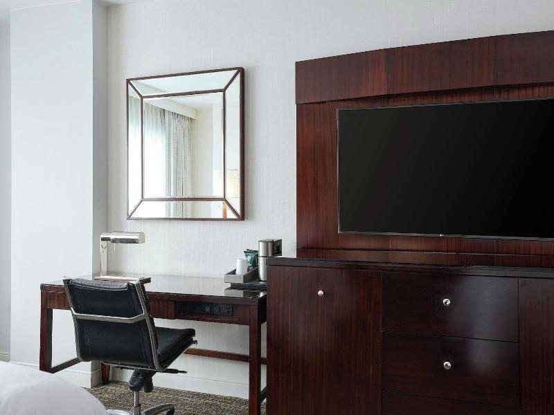 The Westin Washington National Harbor image