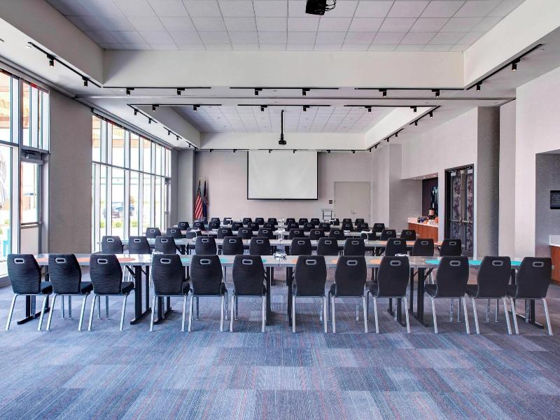 Aloft Wichita Northeast — photo 66