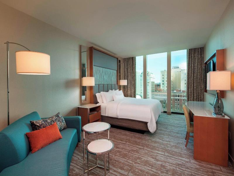 The Westin Chattanooga image