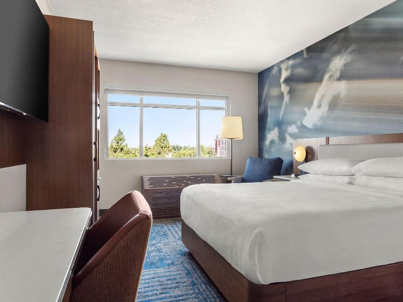 Sheraton Midwest City Hotel At The Reed Conf Ctr image