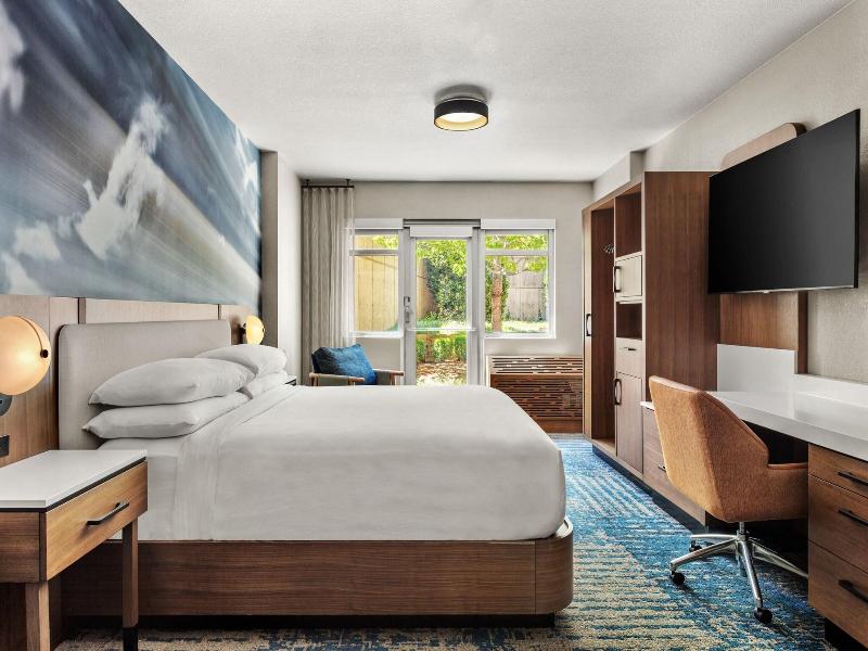 Sheraton Midwest City Hotel At The Reed Conf Ctr image