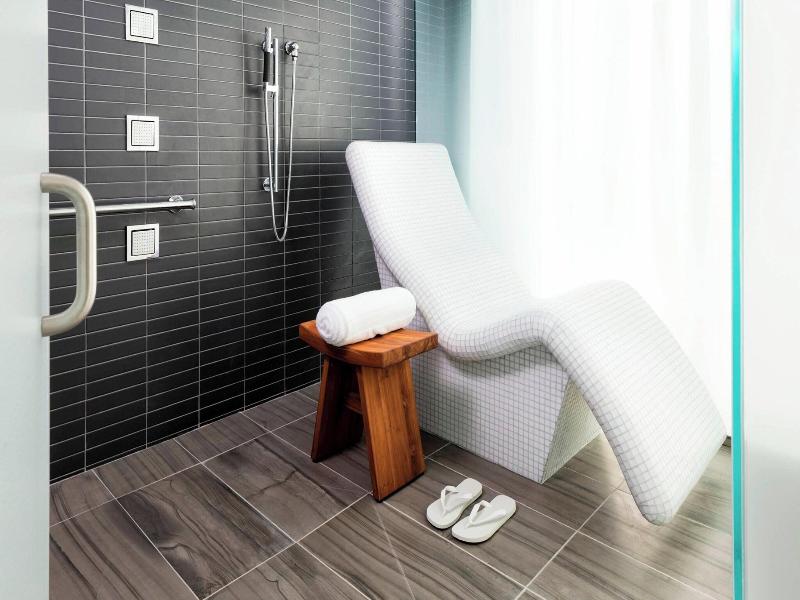 Le Meridien Columbus, St Joseph image