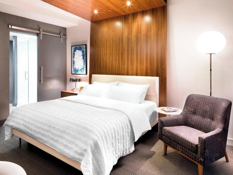 Le Meridien Columbus, St Joseph image