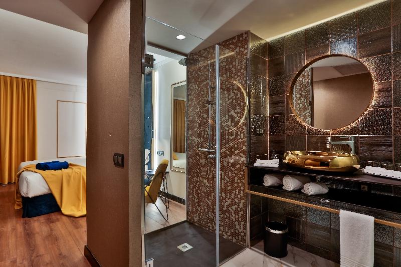 Design Plus Bex Hotel image
