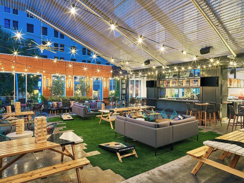 Aloft Austin Downtown image