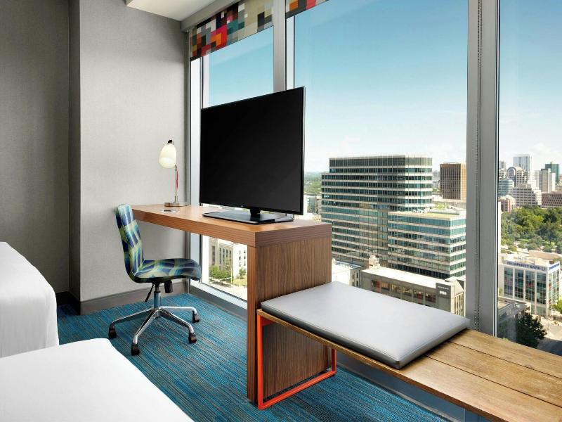 Aloft Austin Downtown image