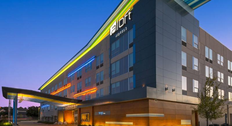 Hotel Aloft College Station