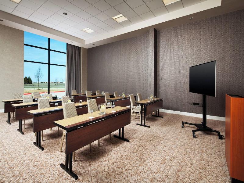 Sheraton McKinney Hotel image