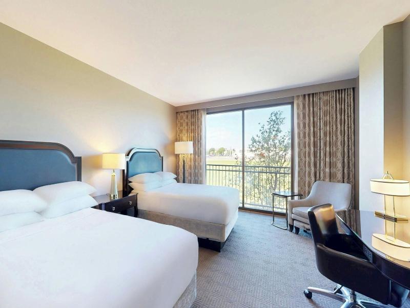 Sheraton McKinney Hotel image
