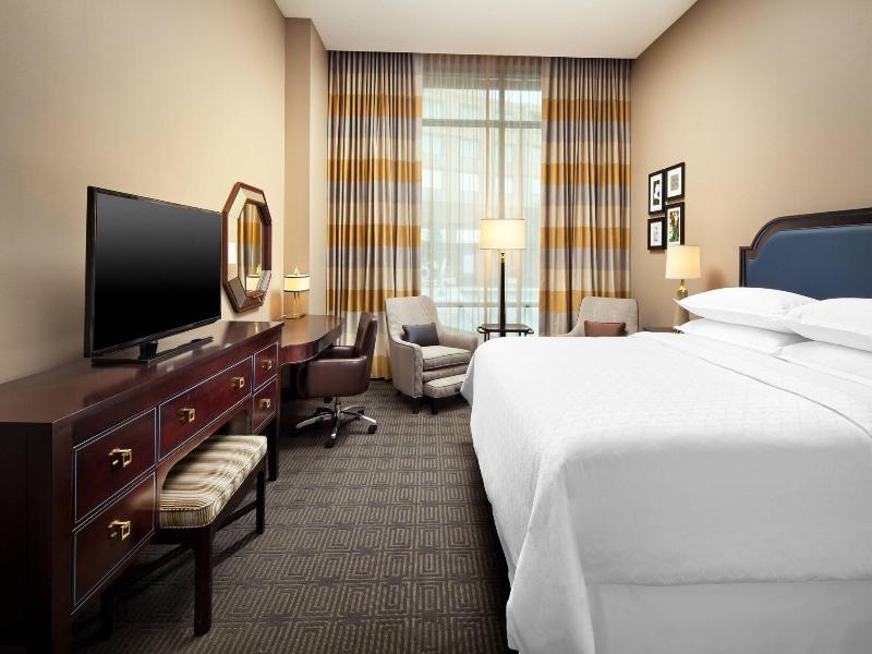 Sheraton McKinney Hotel image