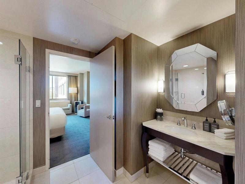 Sheraton McKinney Hotel image