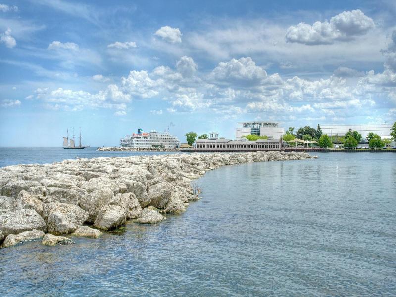The Westin Milwaukee image