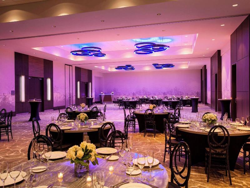 The Westin Milwaukee image