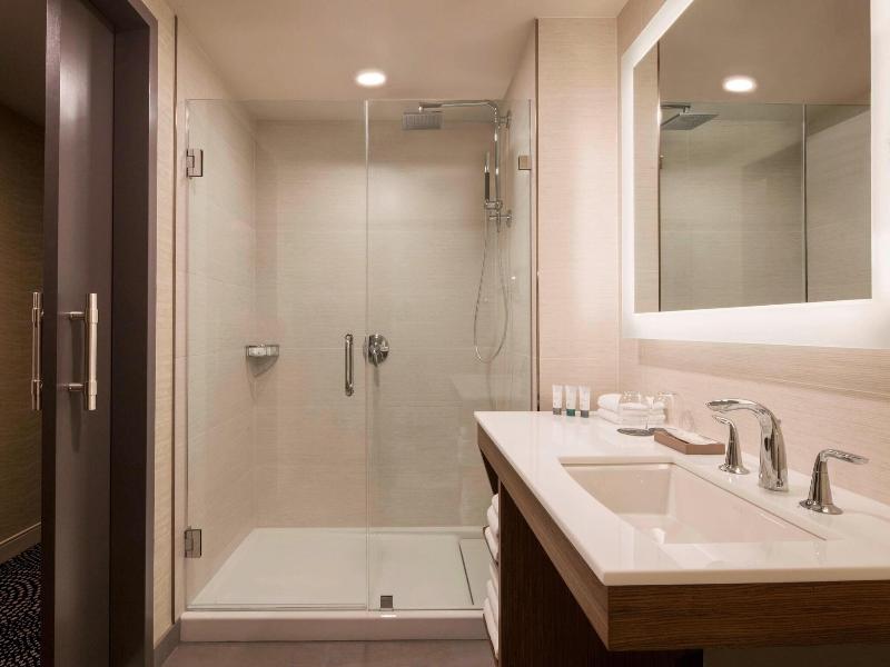 The Westin Milwaukee image