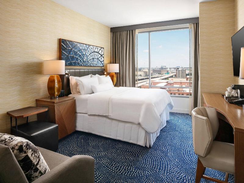 The Westin Milwaukee image