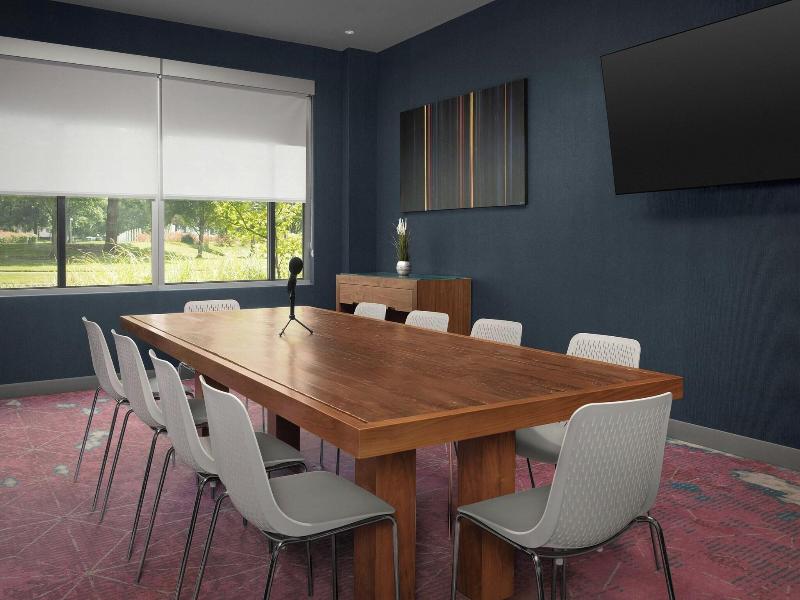 Aloft Hillsboro-Beaverton image