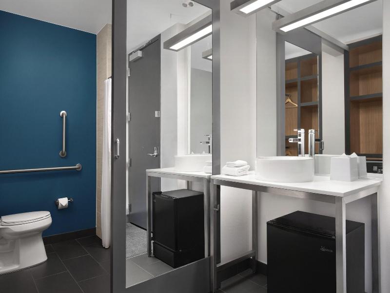 Aloft Hillsboro-Beaverton image