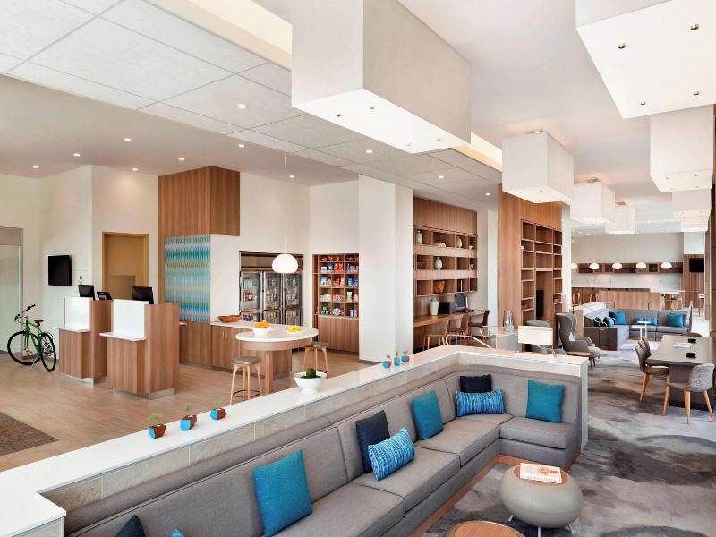 Element Dallas Love Field image