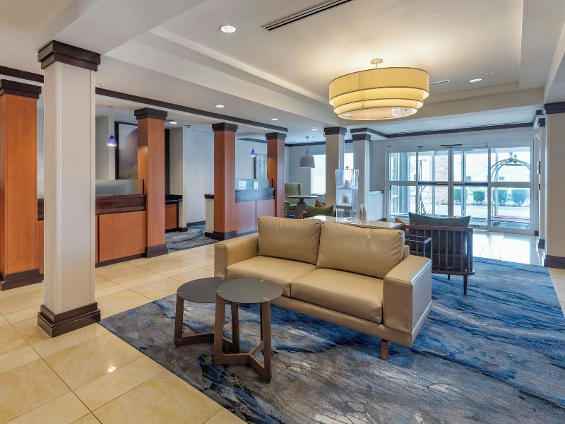 Fairfield Inn & Suites Decatur At Decatur Conferen