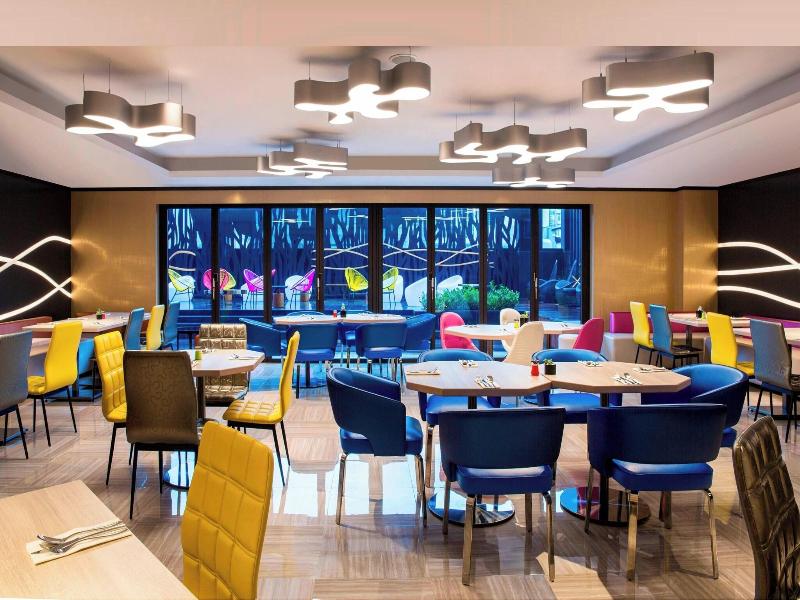Aloft Taipei Beitou image