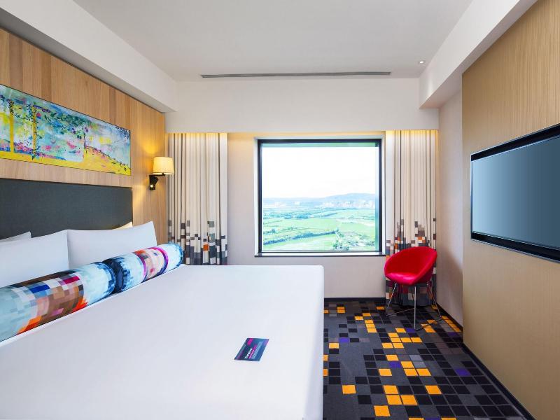 Aloft Taipei Beitou image