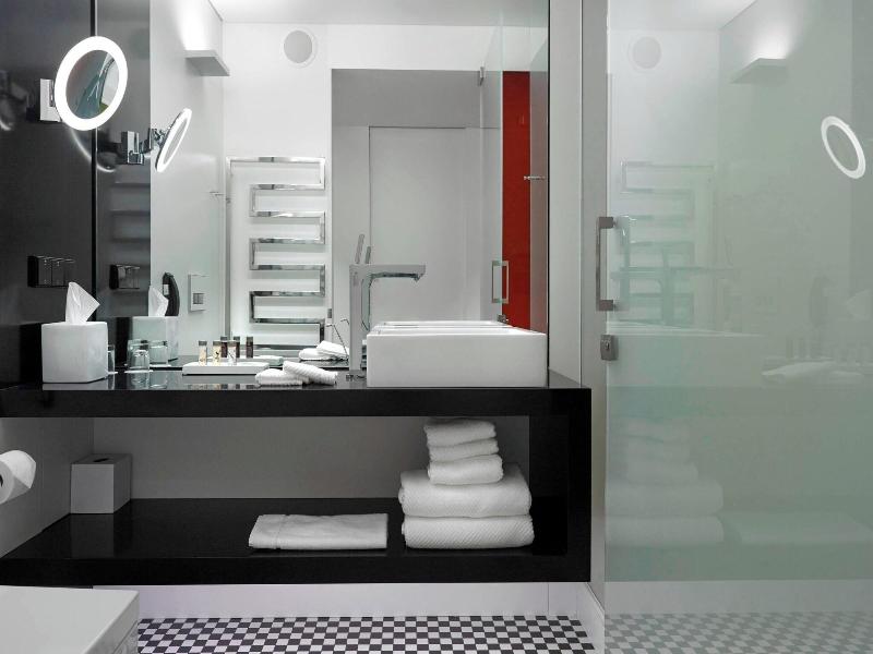 Renaissance Warsaw Airport Hotel image