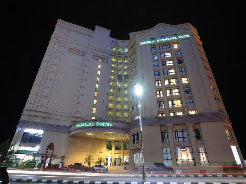 Imperial Riverbank Hotel image