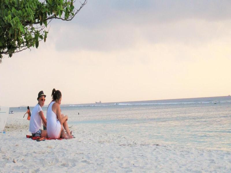 Planktons Beach image