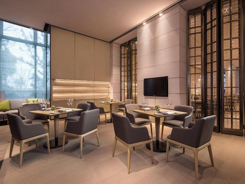 Courtyard by Marriott Shanghai Hongqiao image