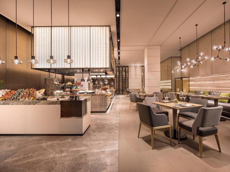 Courtyard by Marriott Shanghai Hongqiao image
