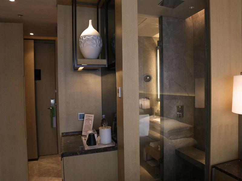 Courtyard by Marriott Shanghai Hongqiao image