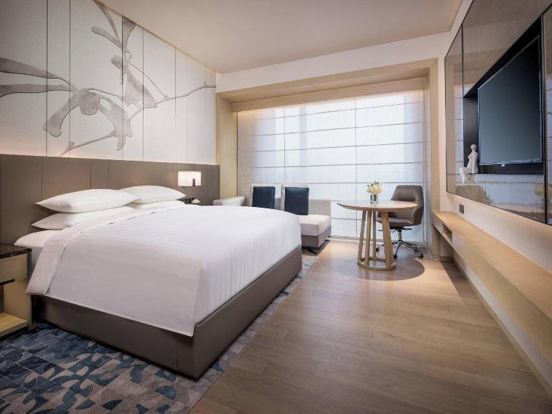 Courtyard by Marriott Shanghai Hongqiao image