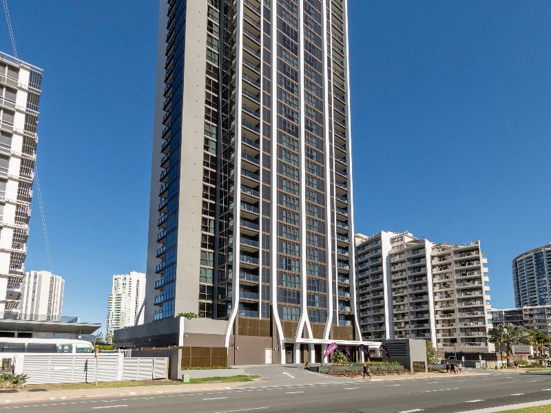 Avani Broadbeach Residences 3