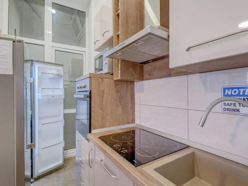 Adriatic Hostel