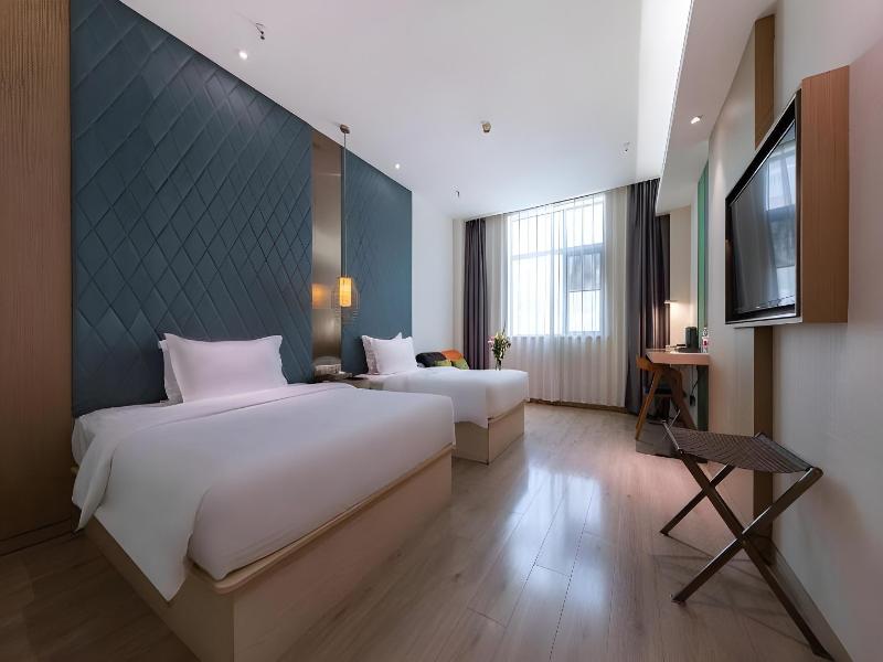 ibis Styles XM Zhongshan image