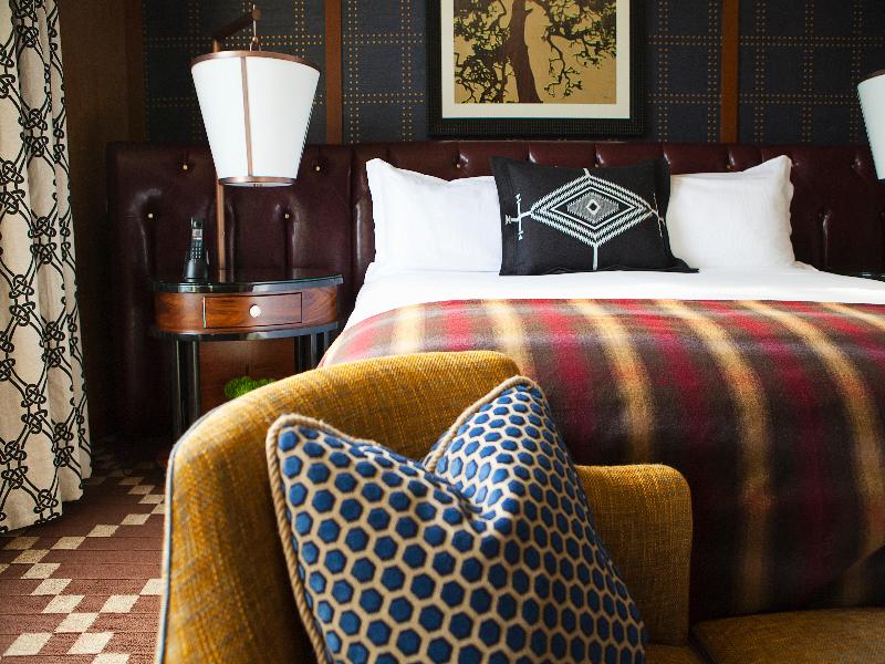 Kimpton RiverPlace Hotel image