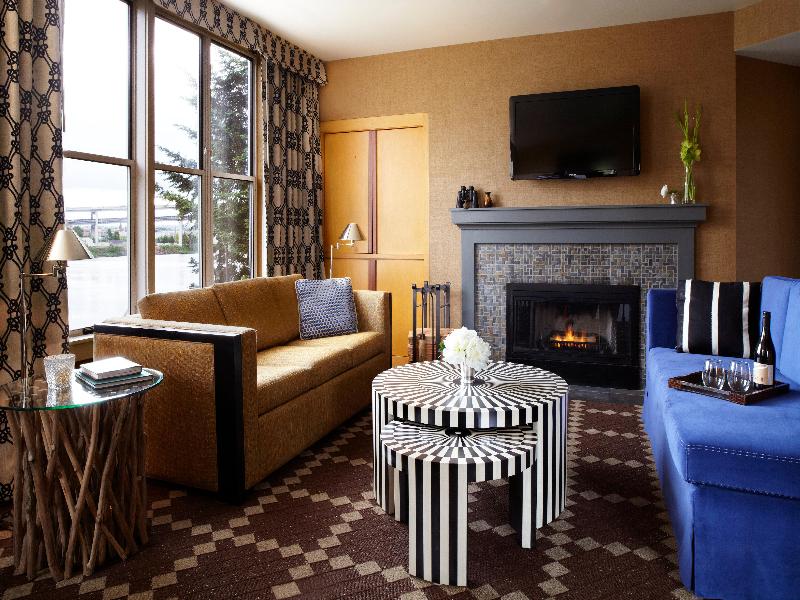 Kimpton RiverPlace Hotel image
