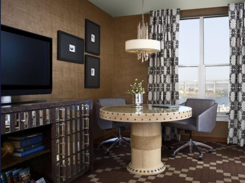 Kimpton RiverPlace Hotel image
