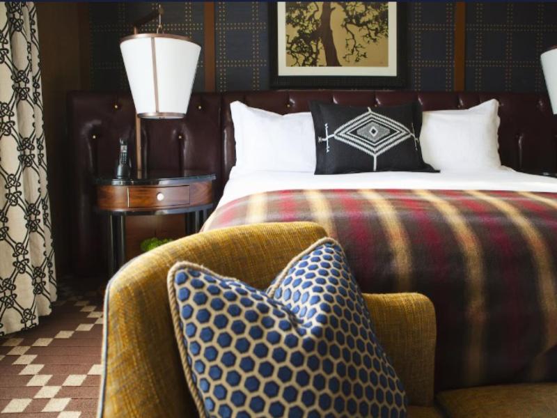 Kimpton RiverPlace Hotel image