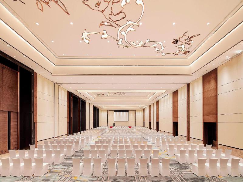 Sheraton Zibo Hotel image