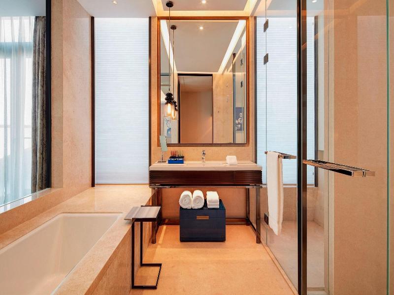 Sheraton Zibo Hotel image