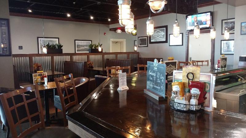 Four Points by Sheraton Kansas City Airport image