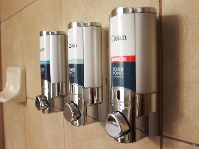 Four Points by Sheraton Kansas City Airport image