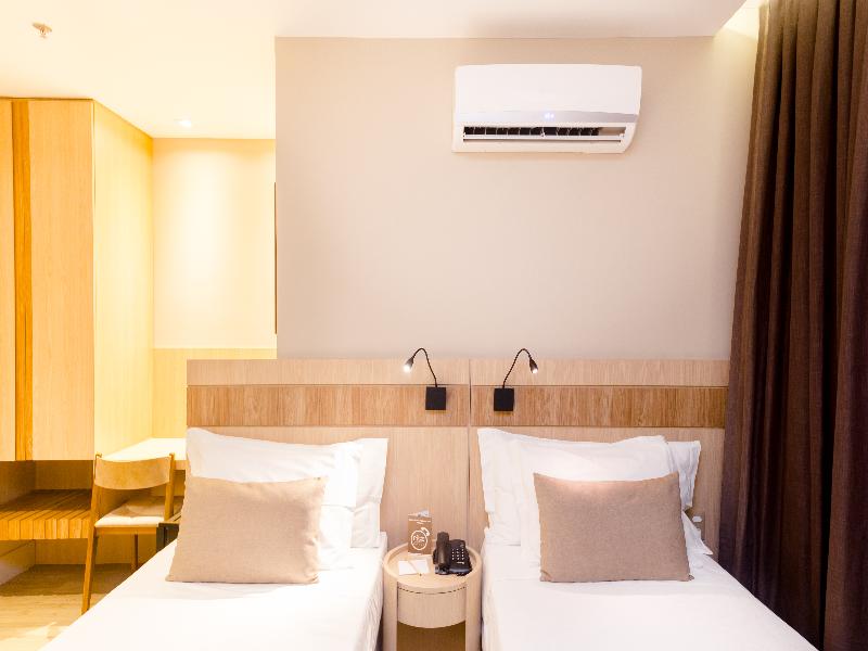 Ritz Copacabana Hotel image