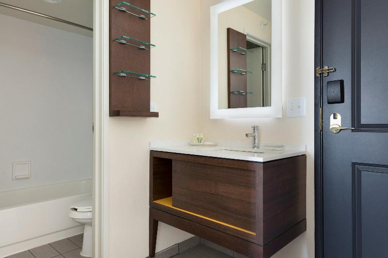 Holiday Inn Bloomington W MSP Airport Area photo 22