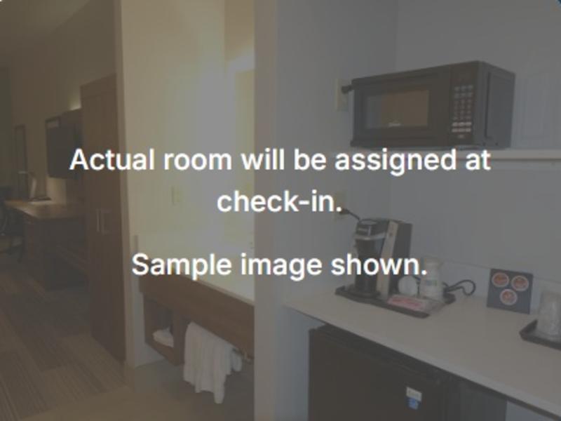 Holiday Inn Express & Suites Brentwood image
