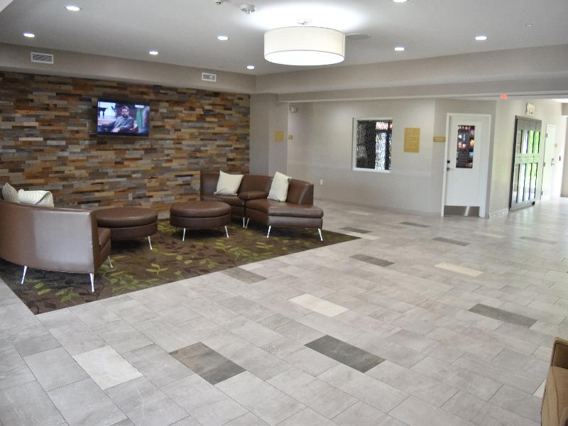 Candlewood Suites Kansas City - Independence photo 10