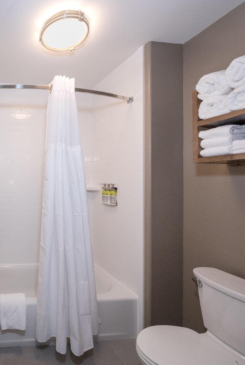 Staybridge Suites Lake Jackson image